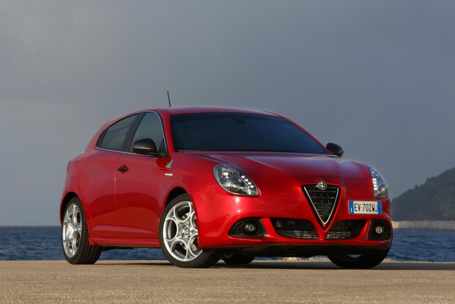  Alfa Romeo Giulietta Quadrifoglio Verde (940) 2014 года  (фото 37 из 40)